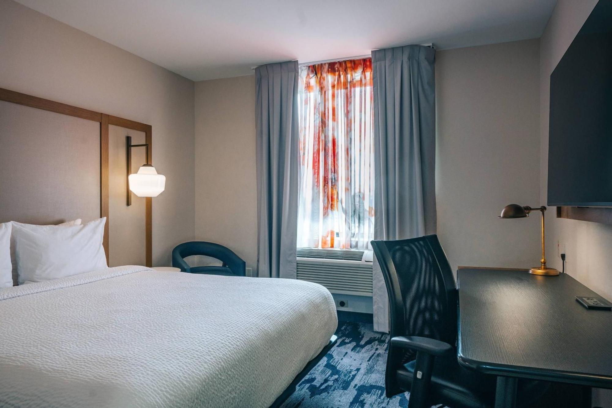 Fairfield Inn By Marriott New York Laguardia Airport/Astoria Extérieur photo