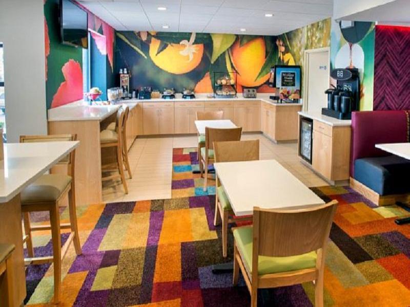 Fairfield Inn By Marriott New York Laguardia Airport/Astoria Extérieur photo