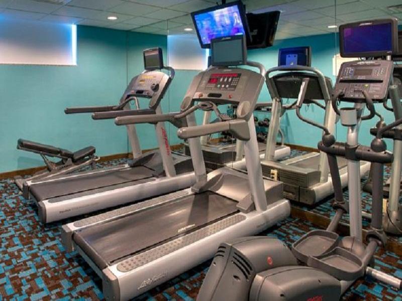 Fairfield Inn By Marriott New York Laguardia Airport/Astoria Extérieur photo