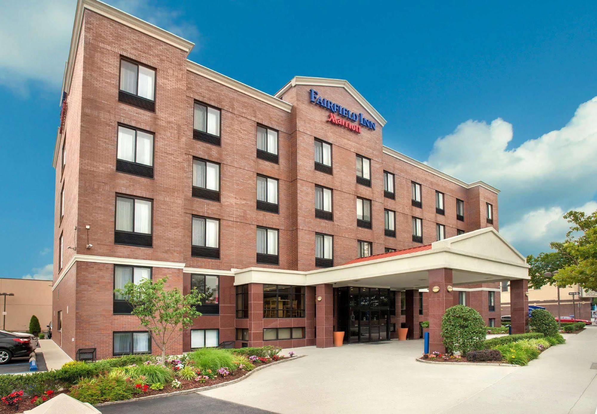Fairfield Inn By Marriott New York Laguardia Airport/Astoria Extérieur photo